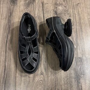 ZCoil Z-Breeze FW-K10493 Women's Stylish Black Leather Comfort Sandal, Size US 7